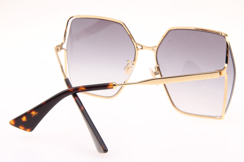 GG0817S Sunglasses In Gold Tortoise