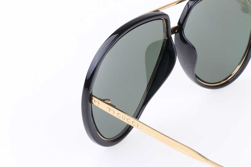 GG0904S Sunglasses In Black Gold Green Lens