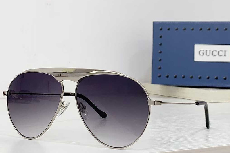GG0908S Sunglasses Silver Gradient Gray