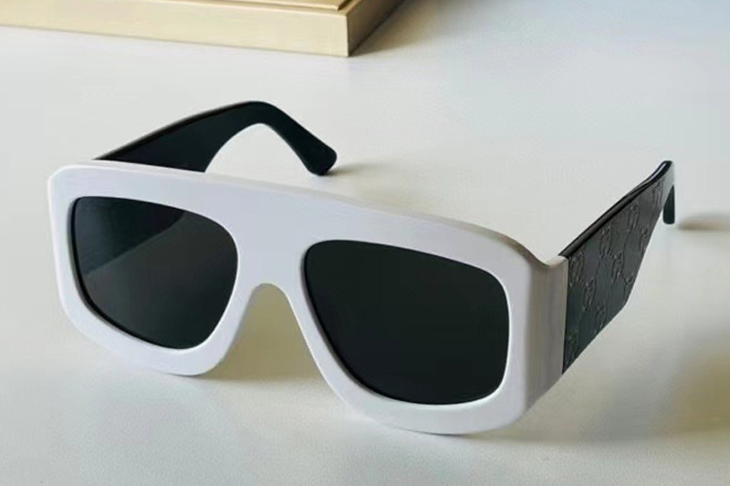 GG0980S Sunglasses In White Black