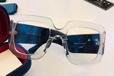 GG0981S Sunglasses Transparent Black Clear