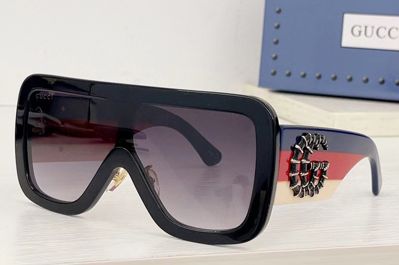 GG1011S Sunglasses In Black Blue Red