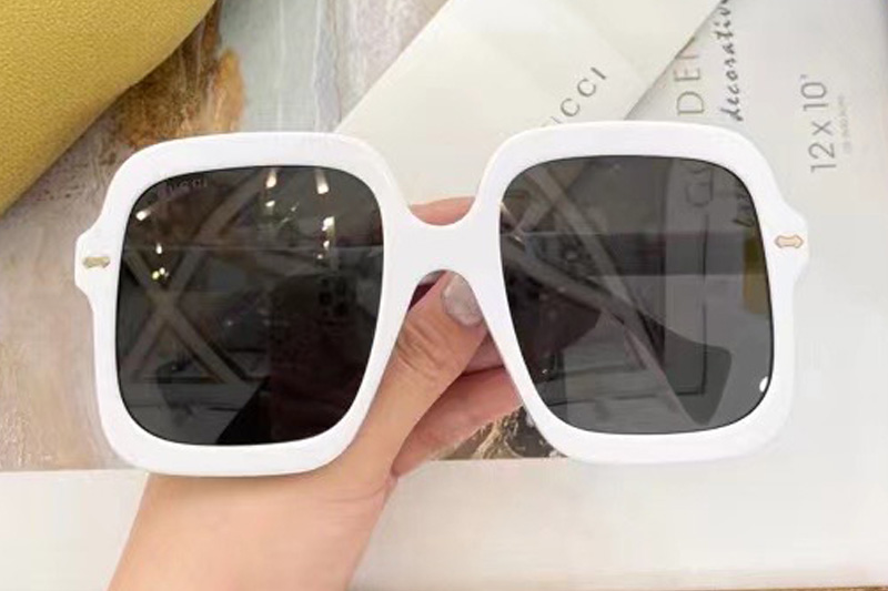 GG1241S Sunglasses In White Grey Lens