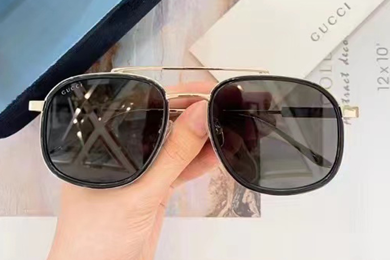 GG1310S Sunglasses In Black Gold Grey Lens