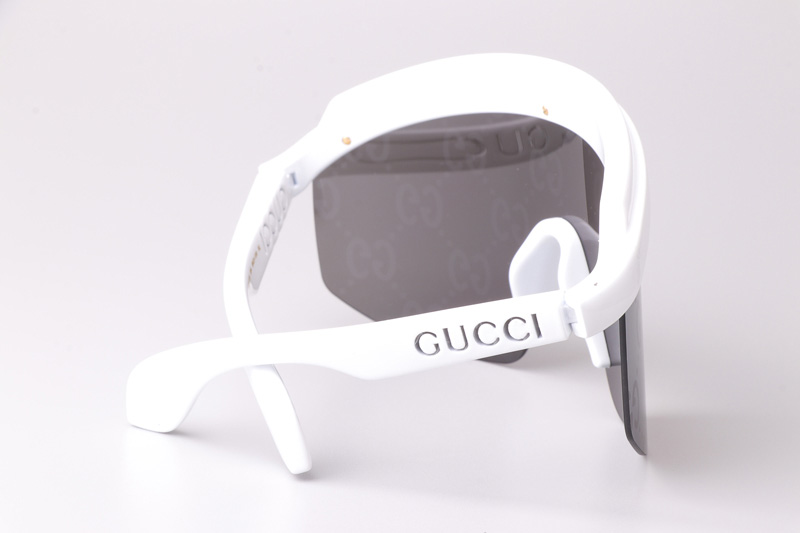 GG1477S Sunglasses White Silver Logo