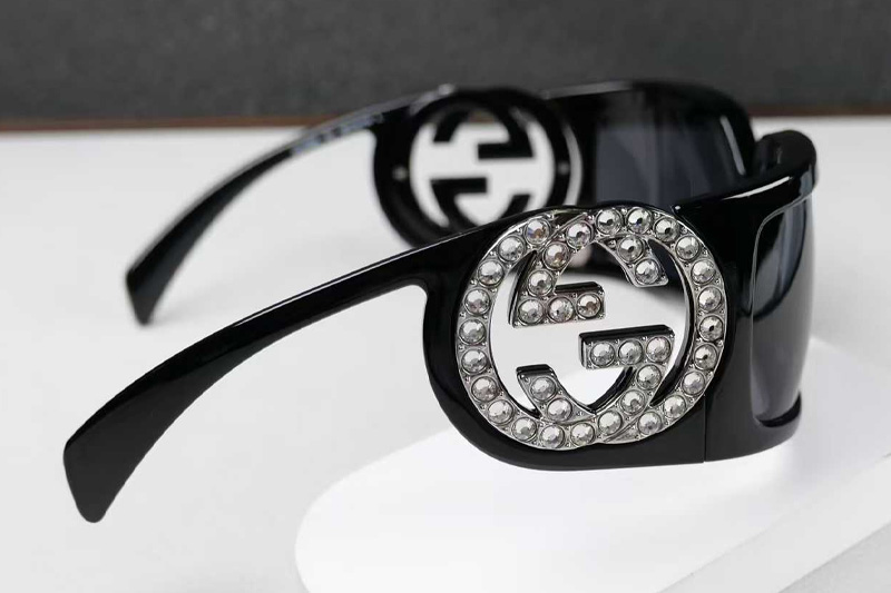GG1899S Sunglasses Black Silver Gray