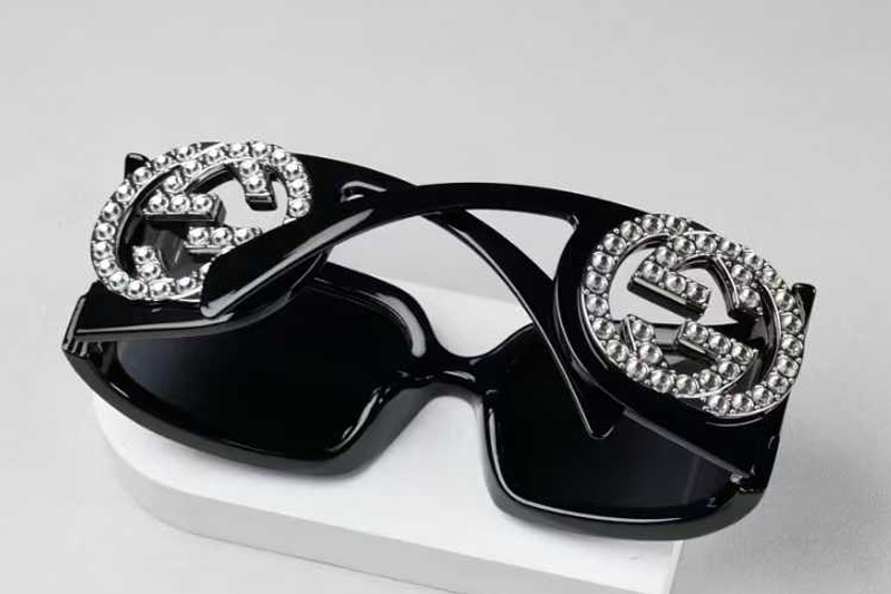 GG1899S Sunglasses Black Silver Gray