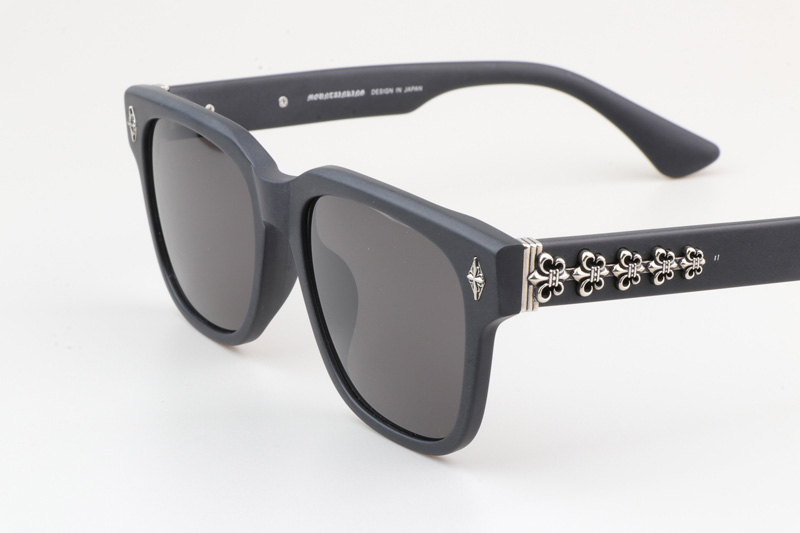 Givenhed II Sunglasses Matte Black Gray