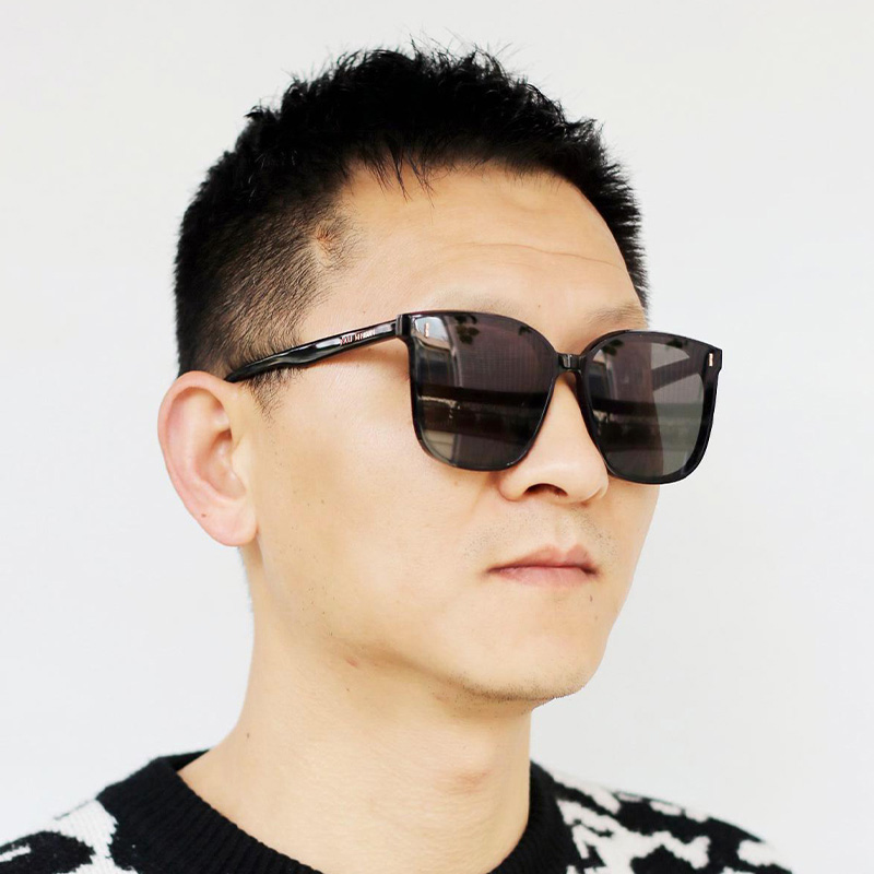 HM86005 Sunglasses Black Gold Gray