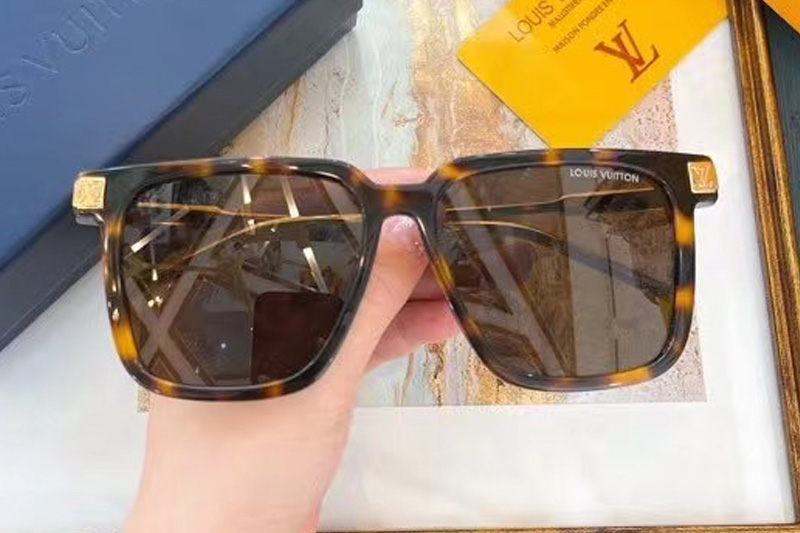 L-V Z1667 Sunglasses In Tortoise Gold Brown