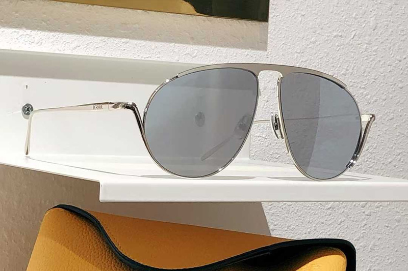 LW40168U Sunglasses Silver Mirror