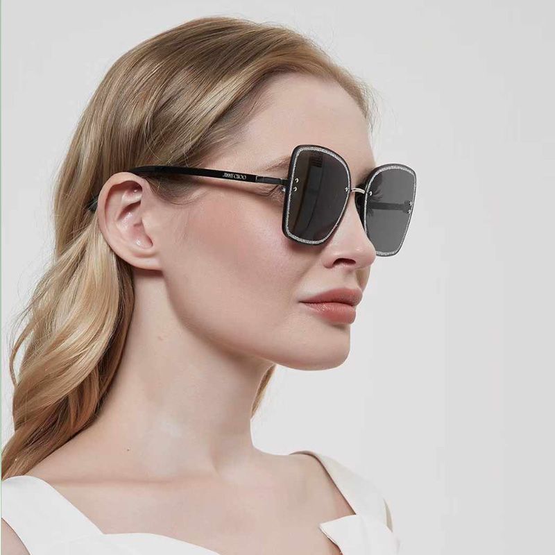 Leti-S Sunglasses Black Silver Gray