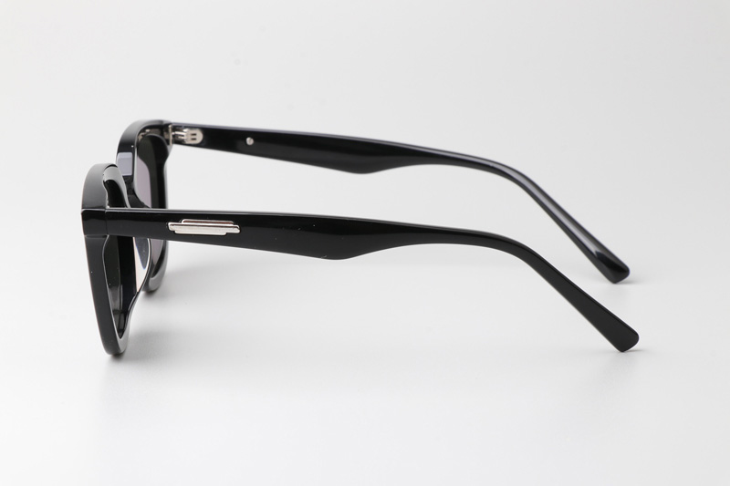 Lilit Sunglasses Black Gray