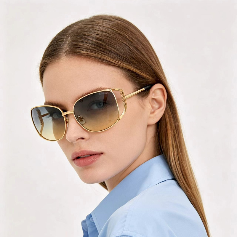 MU148AV Sunglasses Gold Gradient Gray