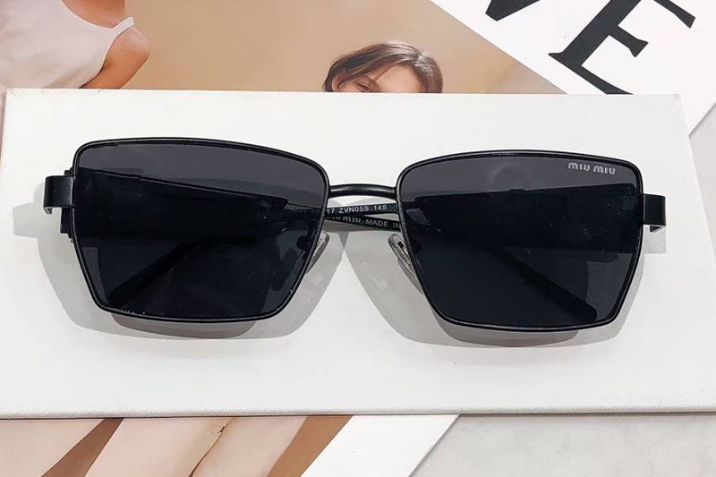 MU54WS Sunglasses Black Gray