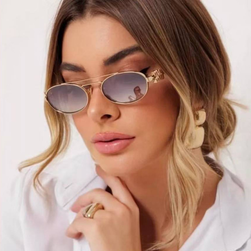 MU54ZS Sunglasses Gold Gradient Gray