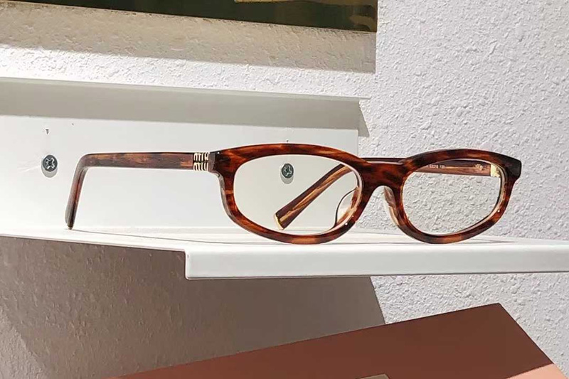 MUA06S Eyeglasses Light Tortoise