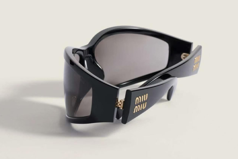MUC06SU Sunglasses Black Gray