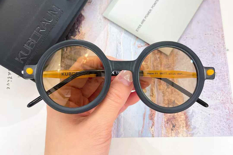 Maske P1 Sunglasses Matte Black Yellow Brown