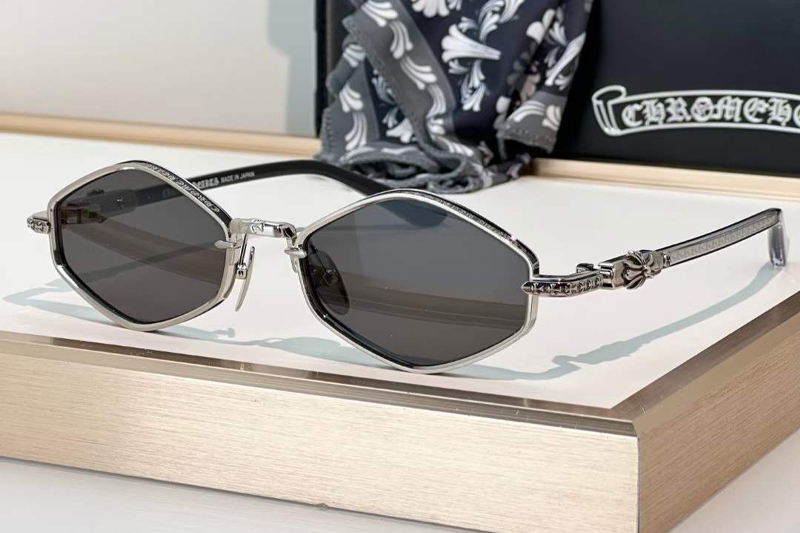 Nip Slip Sunglasses Silver Gray