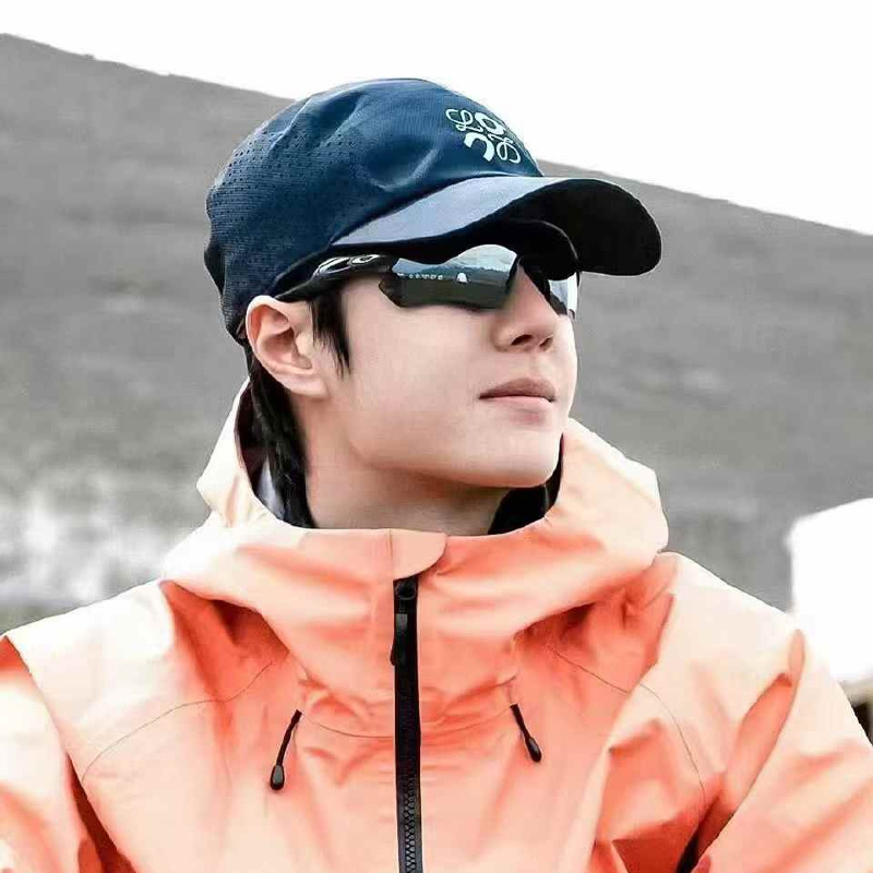 OO9208 Sunglasses Black Gray Mirror