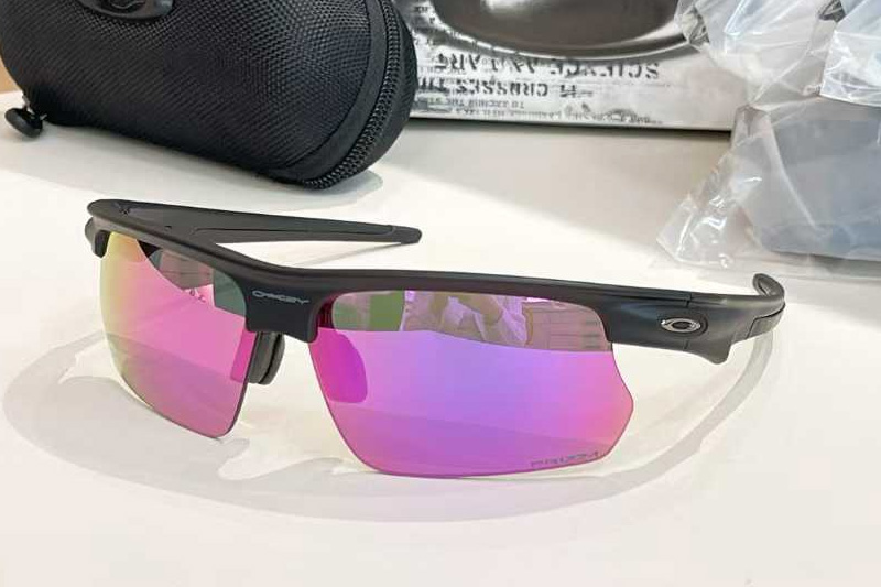 OO9400 Sunglasses Black Purple Flash