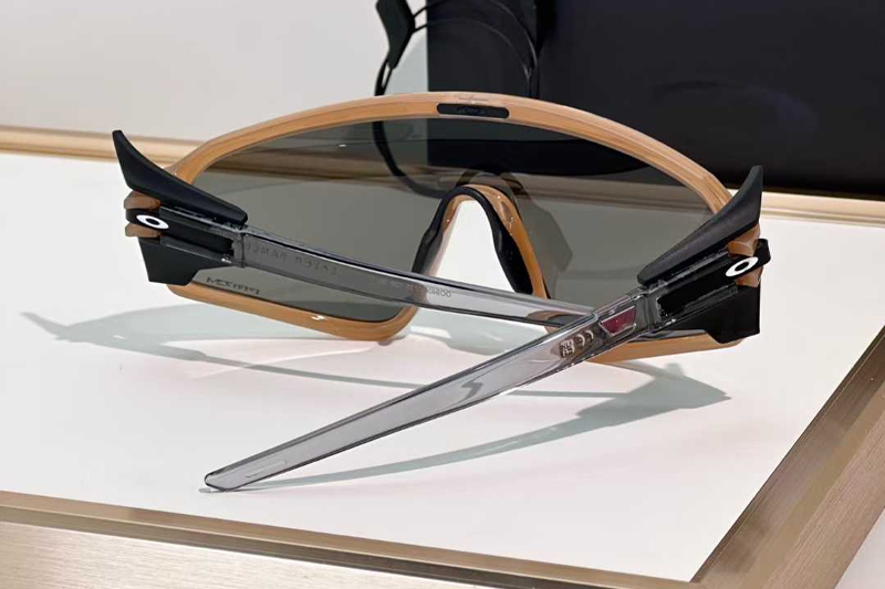 OO9404 Sunglasses Coffee Gray