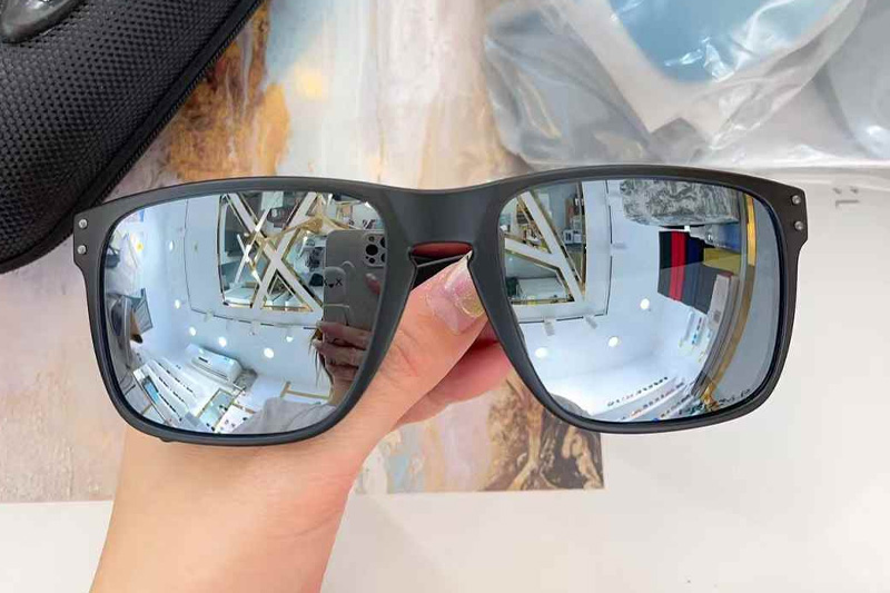 OO9417 Sunglasses Black Silver Mirror