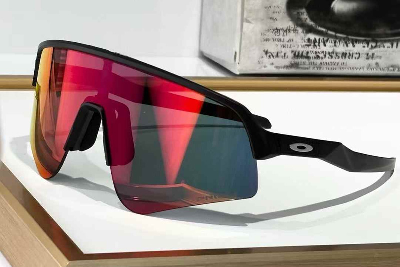 OO9465 Sunglasses Black Red Flash
