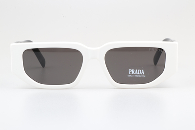 PR09Z Sunglasses White Black Gray