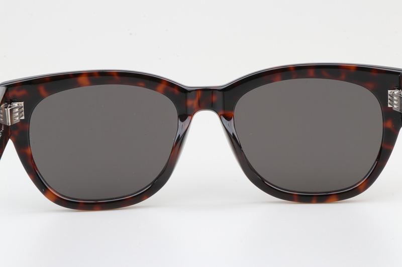 SL573 Sunglasses Tortoise Gray