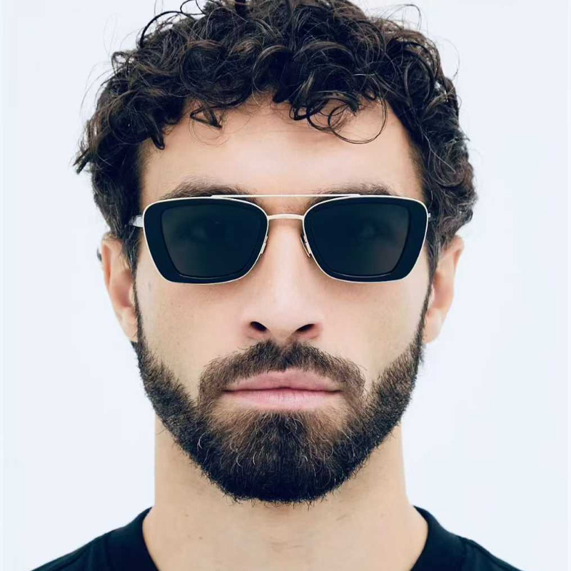 SL825 Sunglasses Black Silver Gray