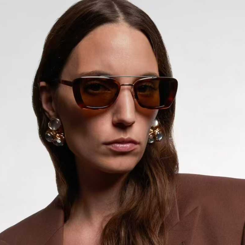 SL825 Sunglasses Tortoise Brown