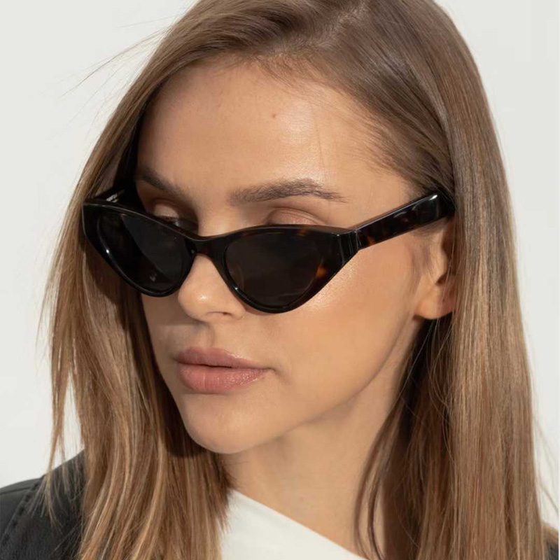 SLM144 Sunglasses Tortoise Brown