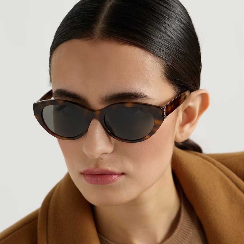 SLM148 Sunglasses Tortoise Gray
