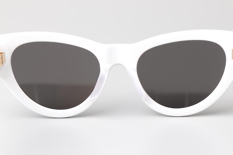 SLM94 Sunglasses White Gray