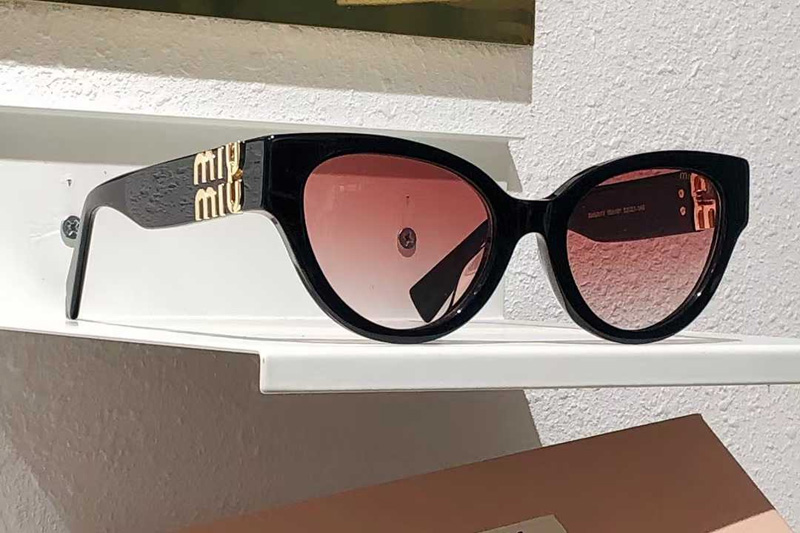 SMU01V Sunglasses Black Gradient Pink