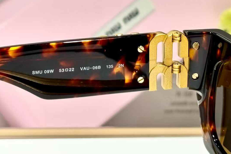 SMU09W Sunglasses Tortoise Brown