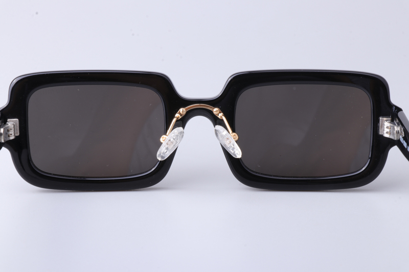 SMU09X Sunglasses Black Gray
