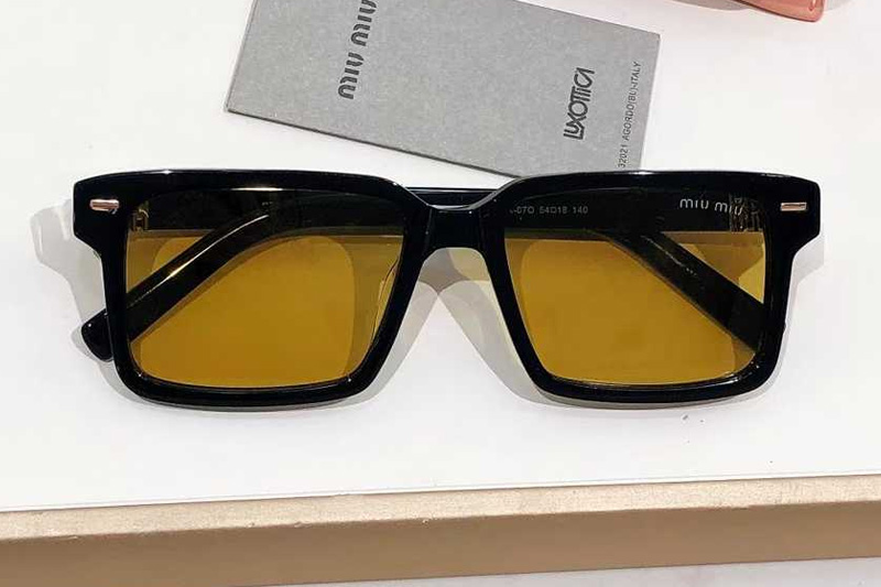 SMU13ZS Sunglasses Black Gold Yellow