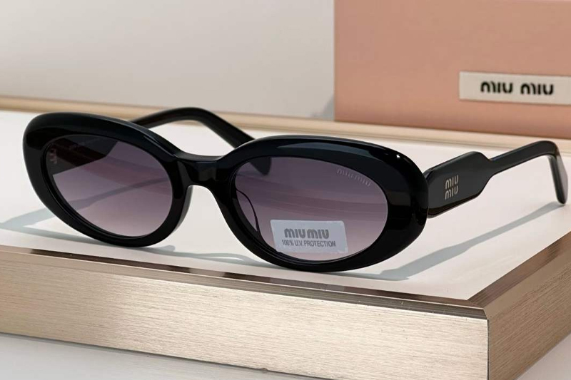 SMUC01 Sunglasses Black Gradient Purple
