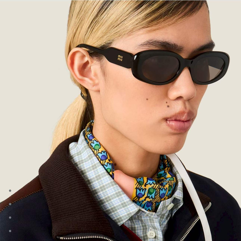 SMUC01 Sunglasses Black Gray