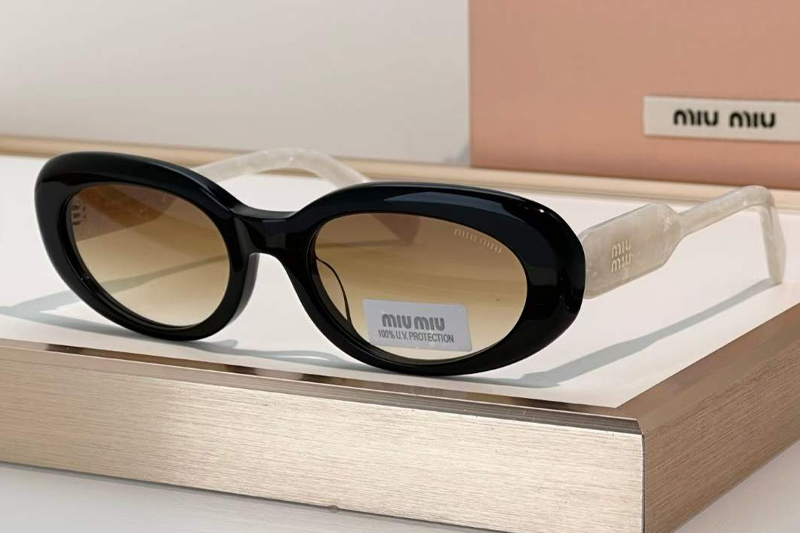 SMUC01 Sunglasses Black White Gradient Brown