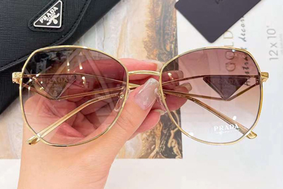 SPR57Y Sunglasses Gold Gradient Pink