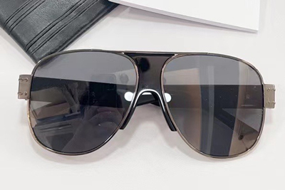 Signature A3U Sunglasses Black Gunmetal Gray