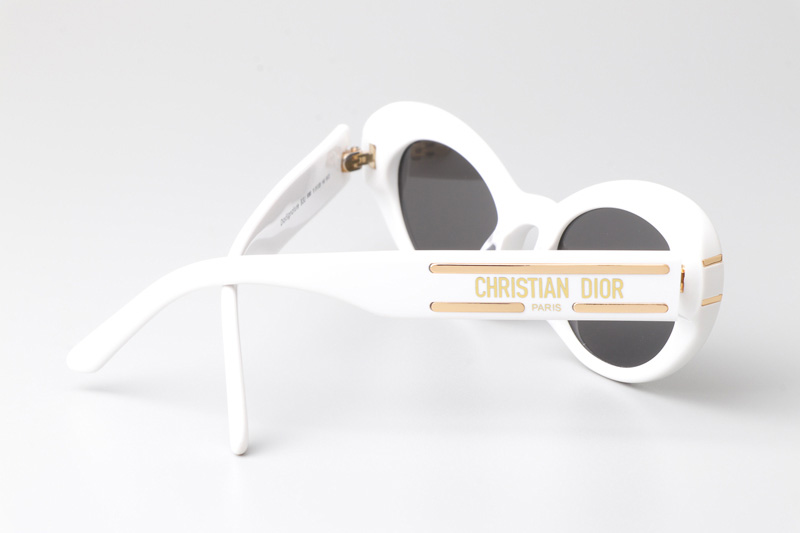 Signature B3U Sunglasses White Gray