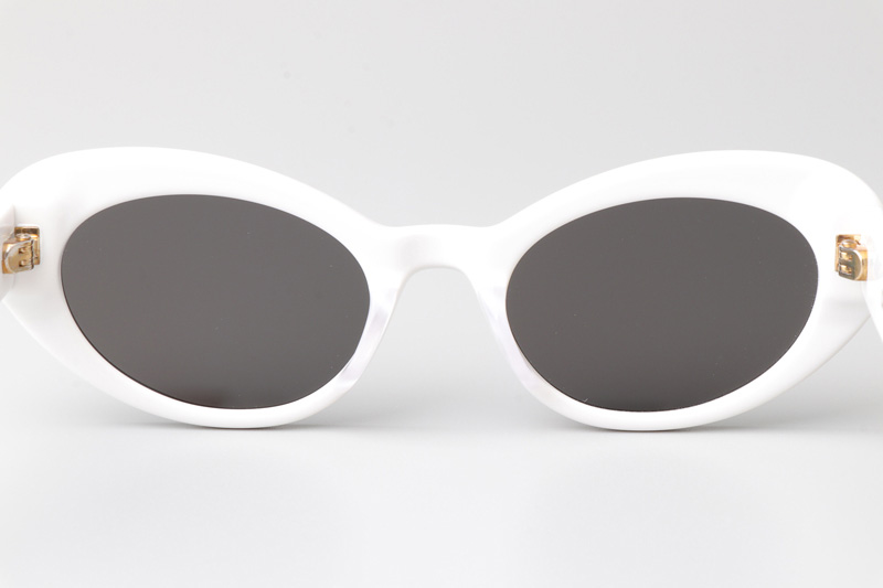 Signature B3U Sunglasses White Gray