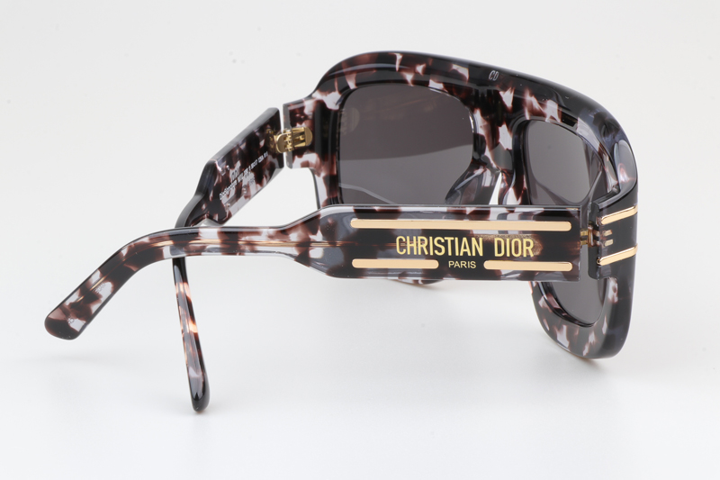 Signature M1U Sunglasses Gray Tortoise Gray