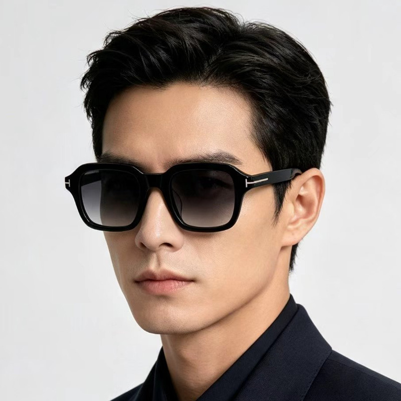 TF0021 Sunglasses Black Gradient Gray