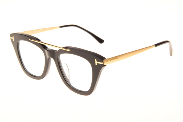 TF0575 Eyeglasses In Black